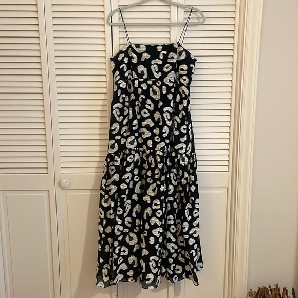 Hunter Bell dress - Picture 1 of 3